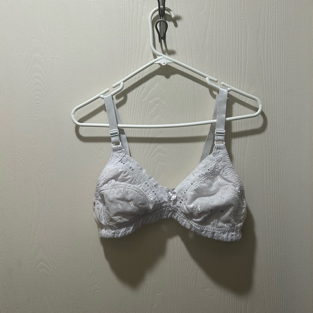 Nique White Eyelet Cotton Non-Wired Bra